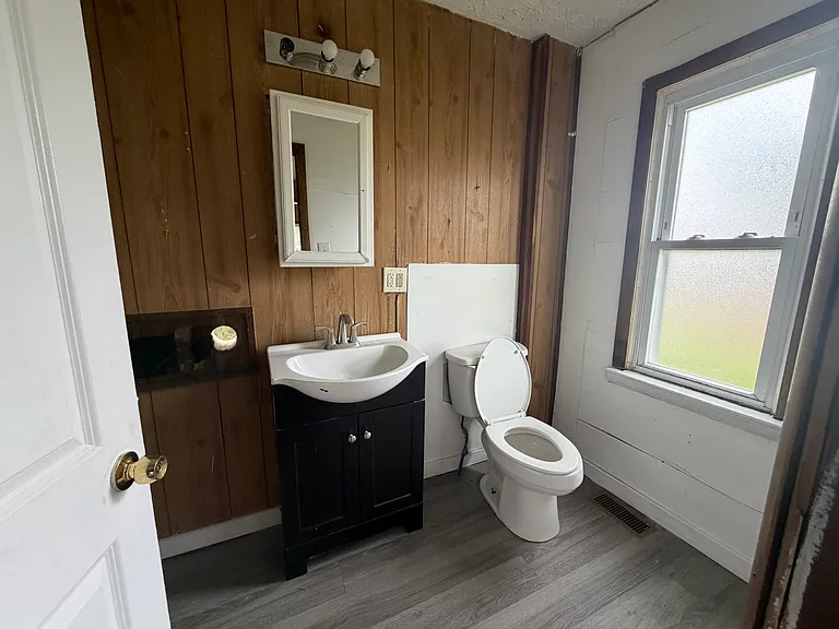 167 Benfield Ave — Photo 14