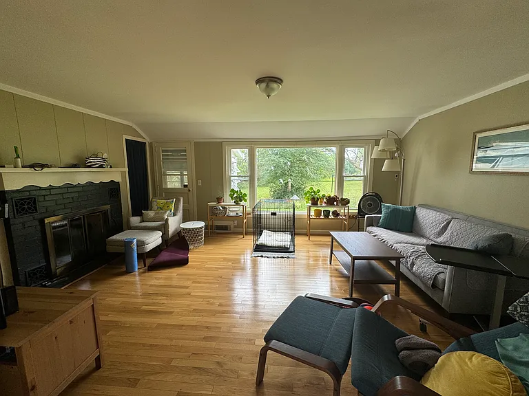 7108 College Hill Rd — Photo 3