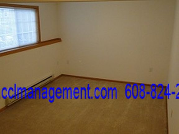 5th image of 1711 Carns Dr