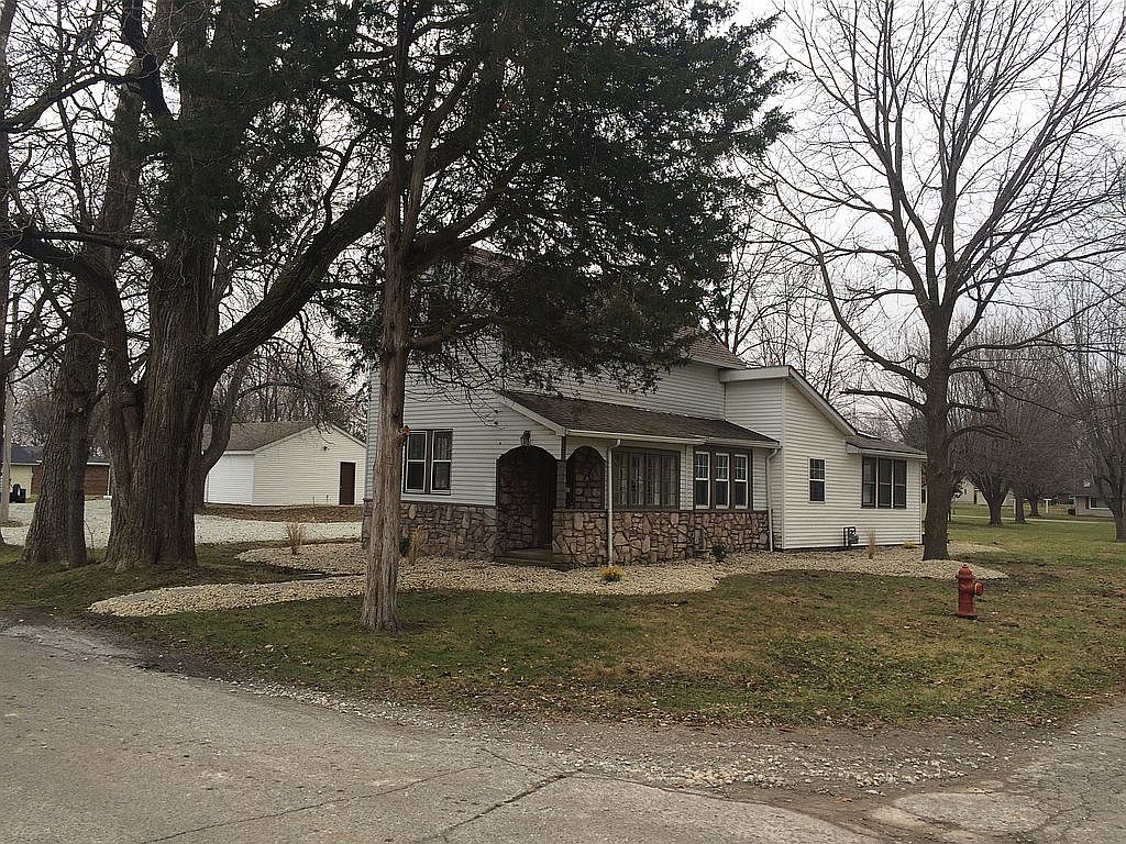 903 Madison St, Frankton, IN 46044 Zillow