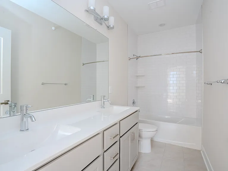 112 Village Dr #112 — Photo 23