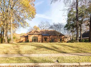 2412 Yester Oaks Dr, Germantown, TN 38139