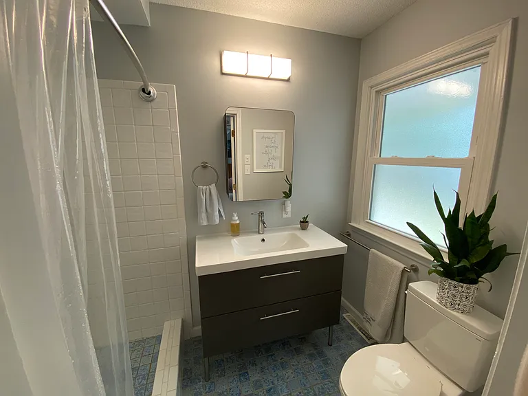 master bath connected to master bedroom