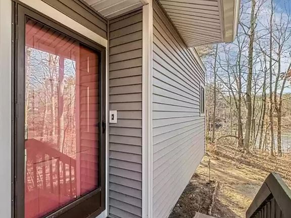 5th image of 2510 Mill Pond Dr Unit 2510
