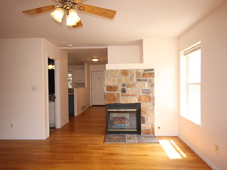 3220 Capstan Way #125 — Photo 12
