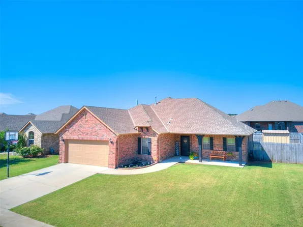 20704 Colony Ave, Harrah, OK 73045