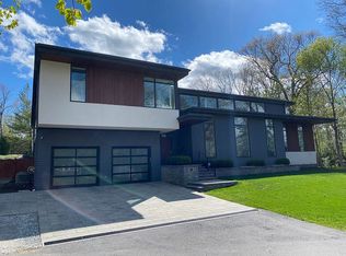69 Valentine St, Newton, MA 02465