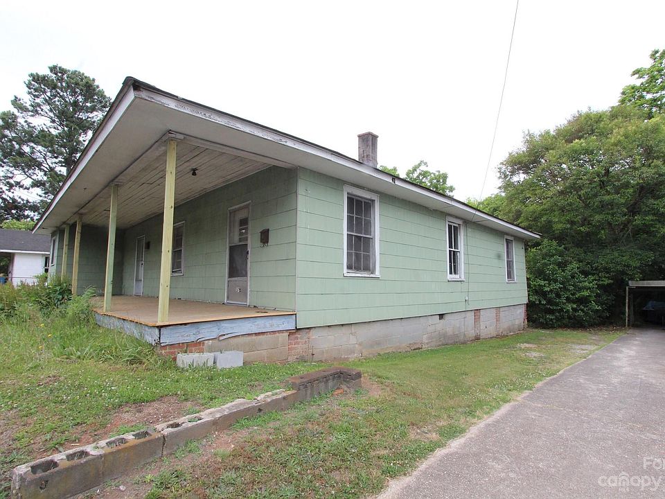 811 Salisbury St, Wadesboro, NC 28170 Zillow