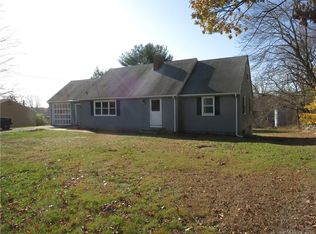 3 Maple St, East Hampton, CT 06424