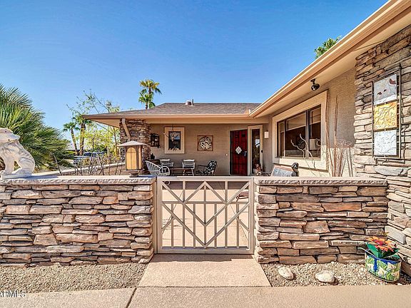 3rd image of 12806 W GABLE HILL Drive