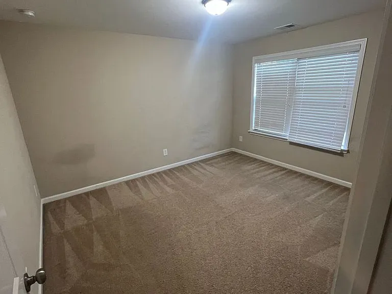 524 Tyne Dr — Photo 12