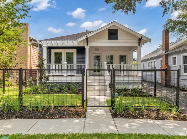 904 Willard St, Houston, TX 77006