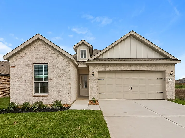 7611 Tipton Meadow Way — Photo 1