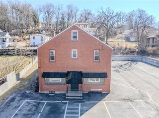 825 5th Ave #1, East Mc Keesport, PA