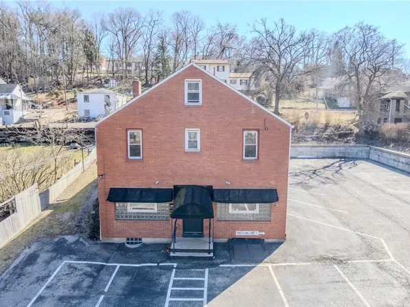 825 5th Ave #1, East Mc Keesport, PA 15035