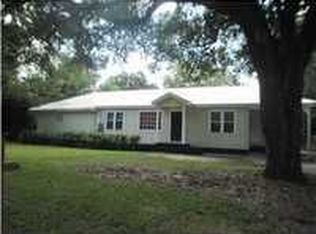 155 4th Ave, Chickasaw, AL 36611
