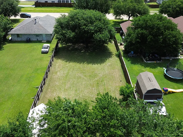 515 Haymarket Dr — Photo 14