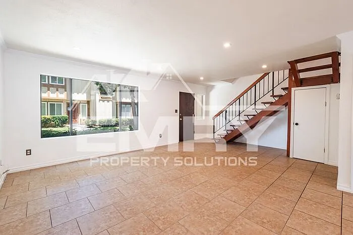 9781 Karmont Ave — Photo 6