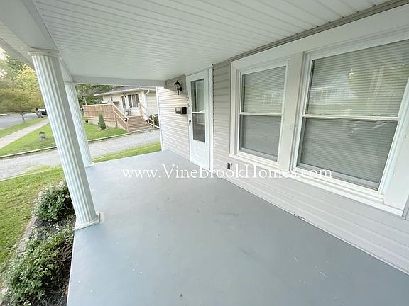 2nd image of 1251 E Markwood Ave