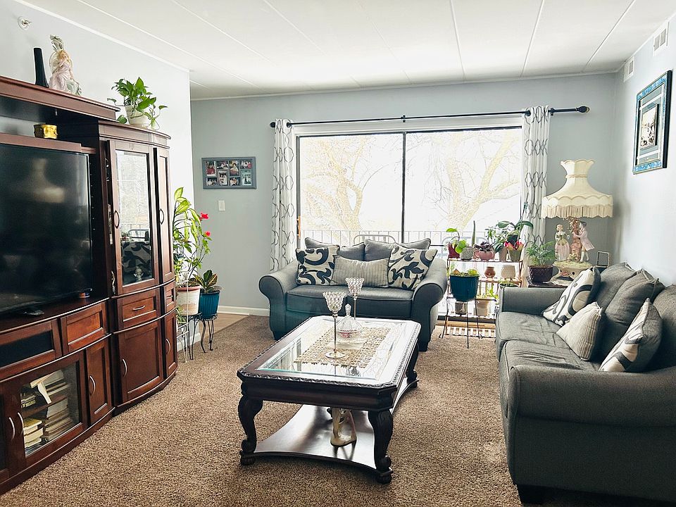 1st image of 6329 175th St APT 2N