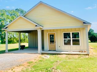 125 B Gill Rd, Lucedale, MS 39452
