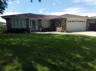 617 Fairlane Dr, Joliet, IL