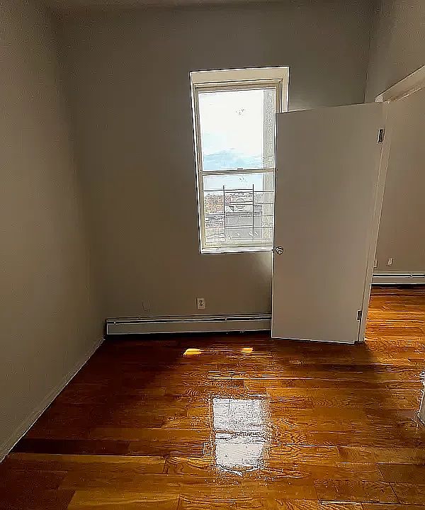 2nd image of 1011 Nameoke St APT 4F