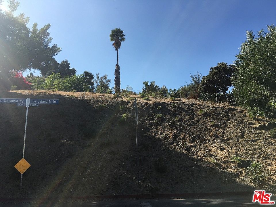1st image of 5074 La Calandria Dr
