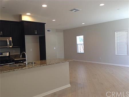 3rd image of 904 S Belterra Way