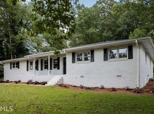 6021 La Bama Dr, Mableton, GA 30126