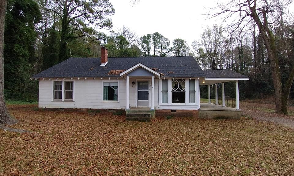 1st image of 228 Circle Dr