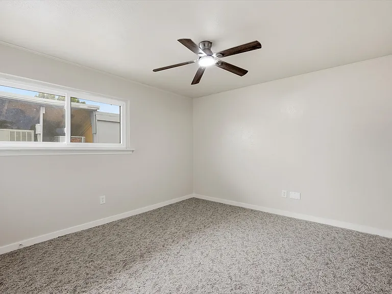 1813 Greenspring Cir — Photo 22