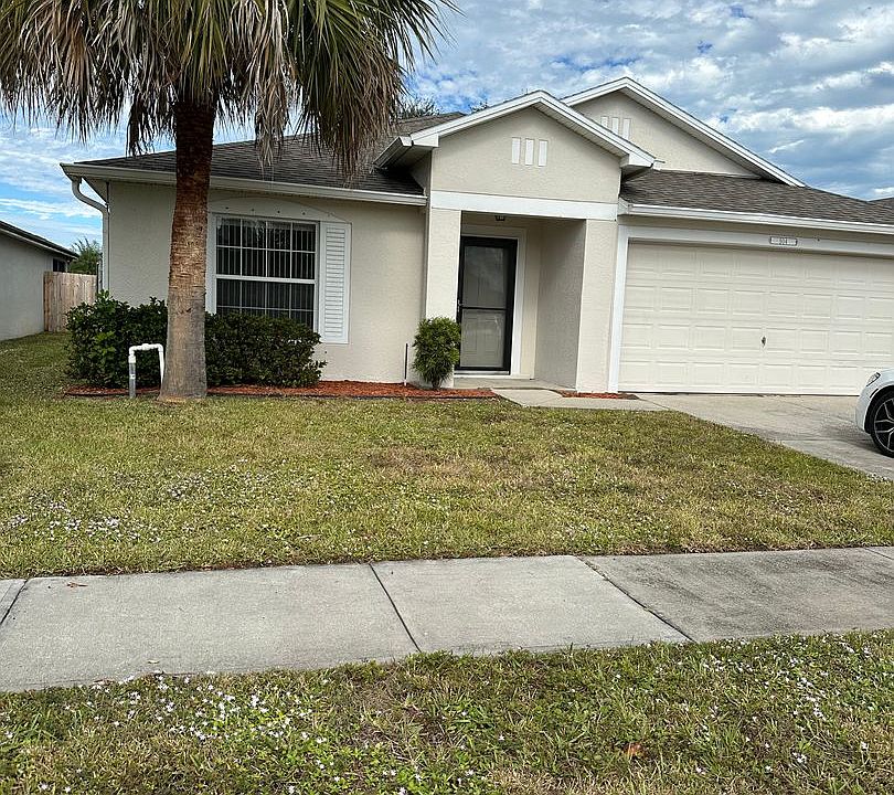 1st image of 504 Melanie Cir