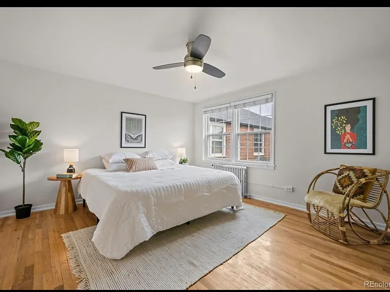 2828 N Jasmine St — Photo 12