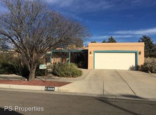 5900 Chamisa Ct NW, Albuquerque, NM 87120