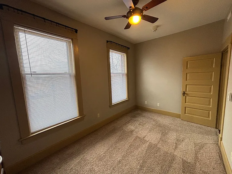 641 19th Street 1821 Woodland Ave — Photo 25