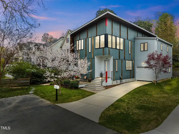 601 Honey Ln, Raleigh, NC 27604