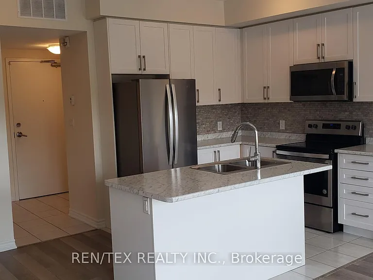 3865 Major Mackenzie Dr W #211 — Photo 4