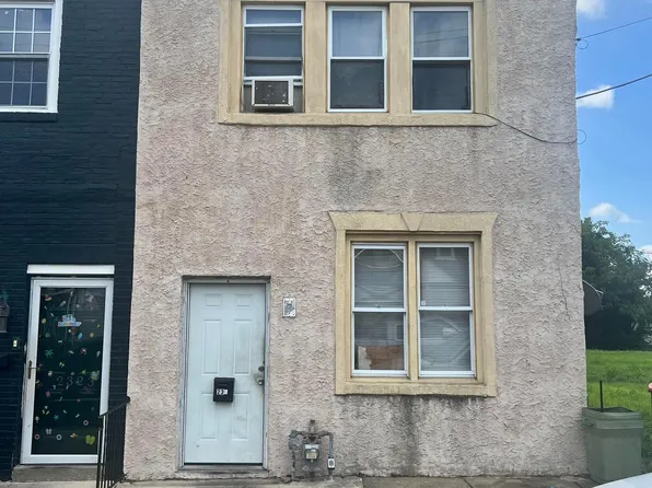 2325 W 3rd St, Chester, PA 19013