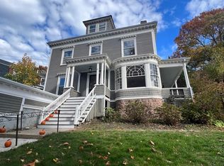 9 Farragut Rd, Swampscott, MA 01907