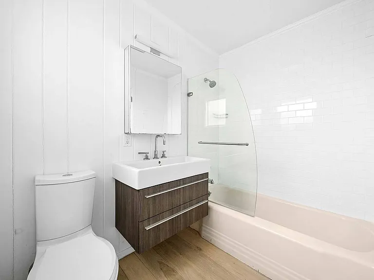 43 Beach Ave — Photo 13