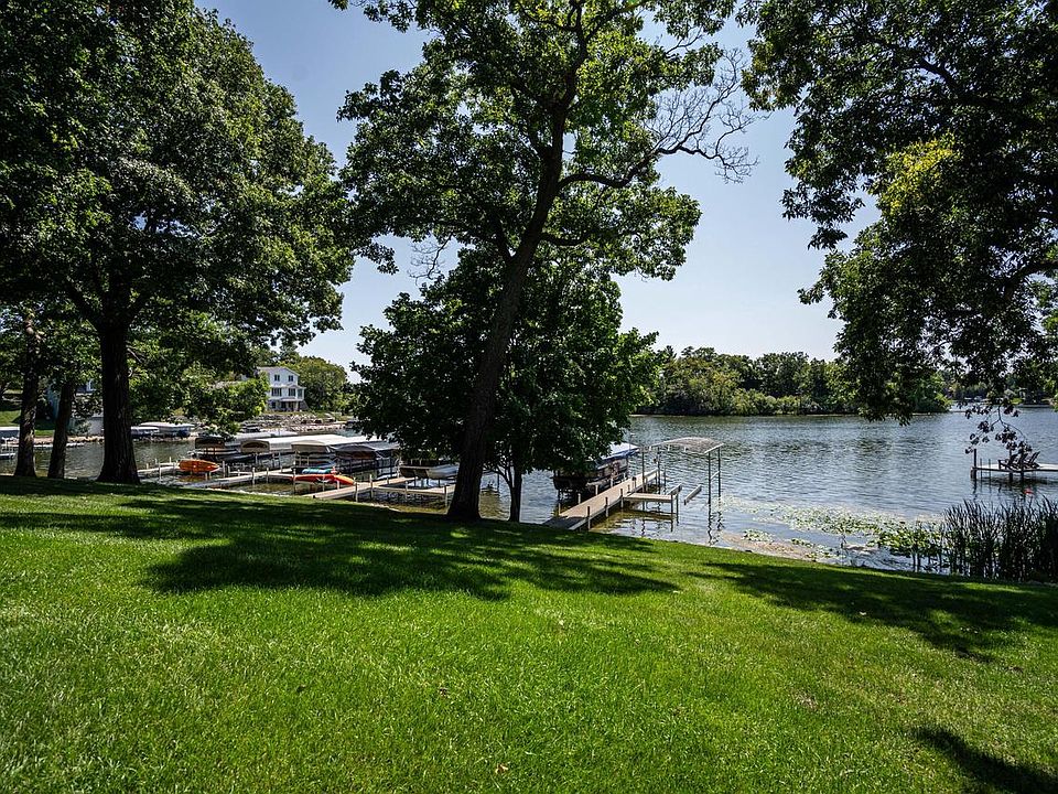 1st image of N55W34897 Lake DRIVE