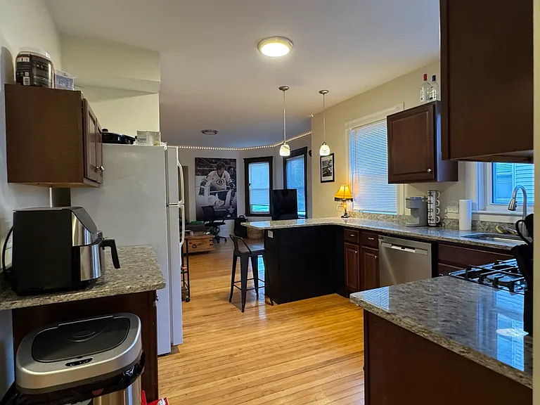 346 Faneuil St #4 — Photo 24