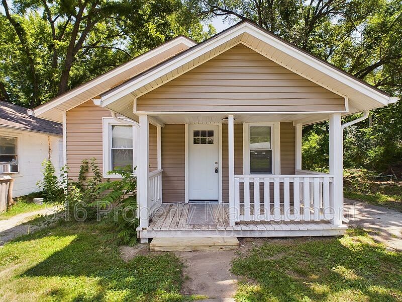 1st image of 7135 Agnes Ave