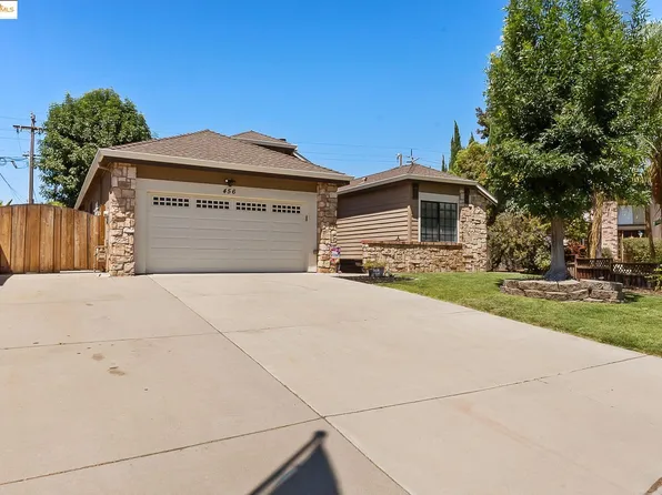 456 Hazelnut Dr, Oakley, CA 94561