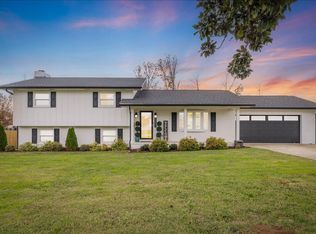 2231 Launcelot Rd, Chattanooga, TN 37421