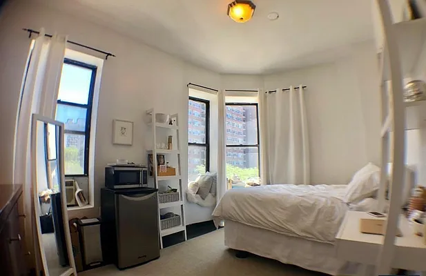 Rented by Bohemia Realty Group | media 13