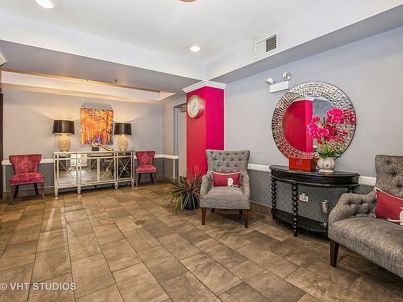 2nd image of 5100 W 96th St APT 510