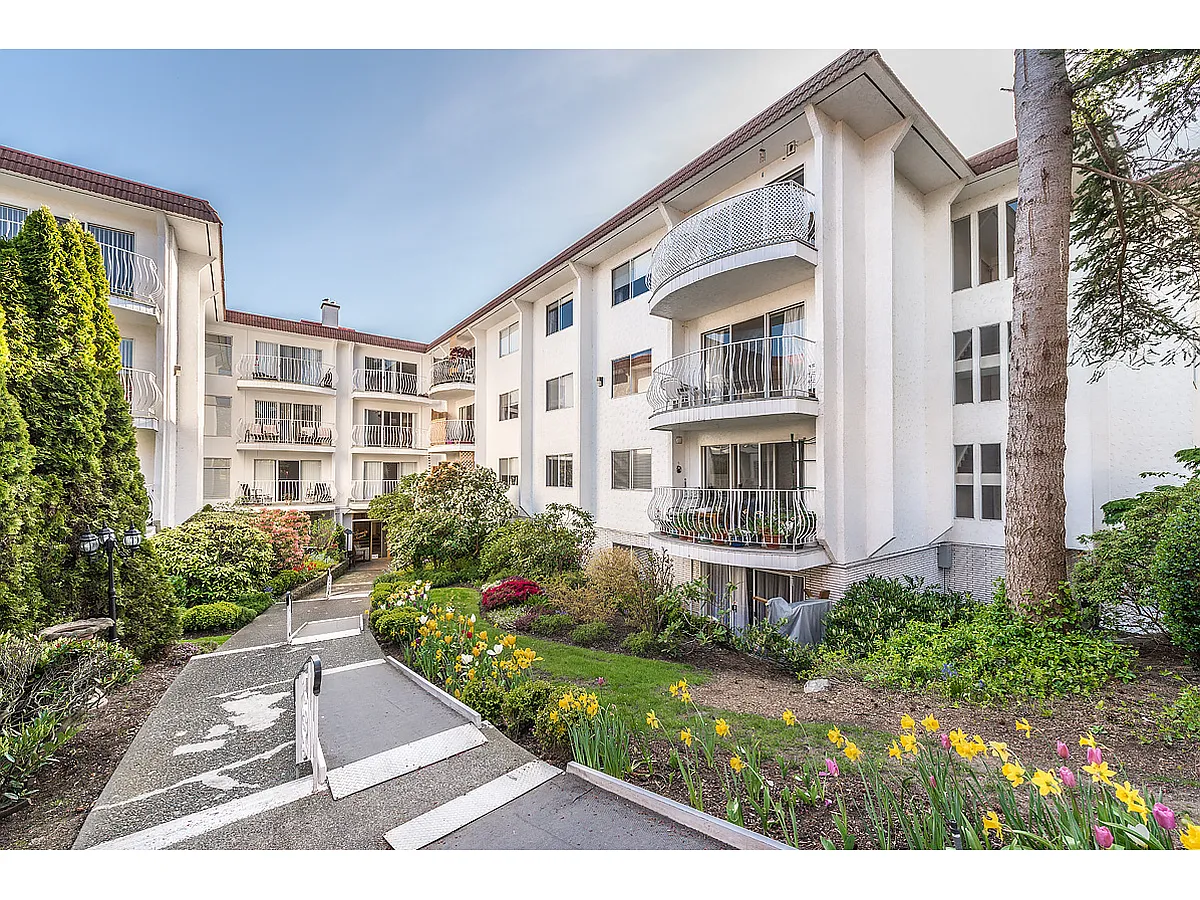 Building Photo - 1233 Fairfield Rd #101