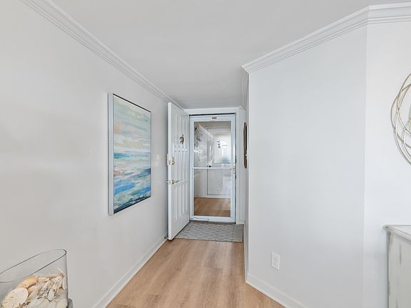4th image of 1398 Basin Dr. #111